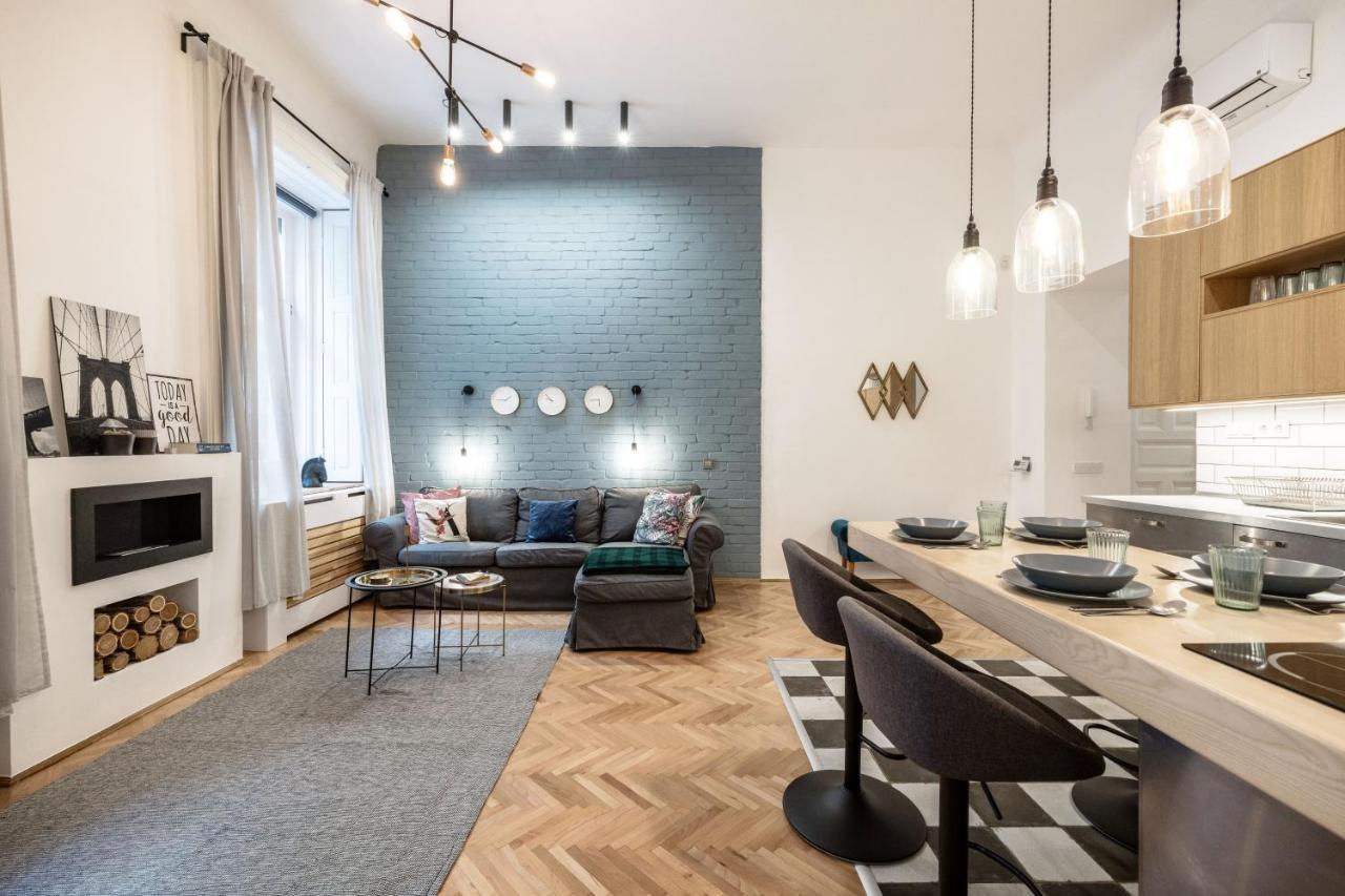 Industrial Fantasy Apartment 부다페스트 외부 사진